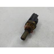 CZUJNIK TEMPERATURY WODY PŁYNU CIECZY YAMAHA R6 YZF 600 - czujnik_tempertury_wody_plynu_yamaha_r6_yzf_5sl00_moto-szrot.pl_lublin_lubelskie_czesci_samochodowe_motocyklowe_do_skuterow_ninja_serwis_(162).jpg