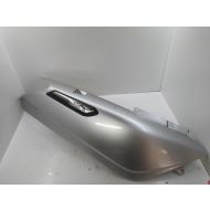 PIAGGIO X7 125 PLASTIK PRAWY BOK BOCZEK OGON - prawy_bok_boczek_owiewka_ogon_piaggio_x7_125_moto-szrot.pl__uzywane_czesci_do_motocukli_i_skuterow_lubelskie_lublin_ninja_serwis_wesola_14__(3634).jpg