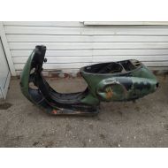 RAMA PIAGGIO ET2 VESPA 50 - rama_piaggio_vespa_et2__moto-szrot.pl_lublin_lubelskie_ninja_serwis_czesci_do_skuterow_motocykli_samochodow_(207).jpg